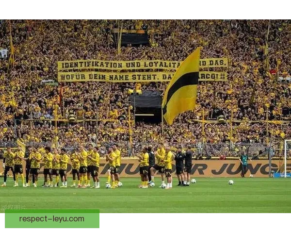 普鲁士多特蒙德足球俱乐部辉煌历程与战术革新解析