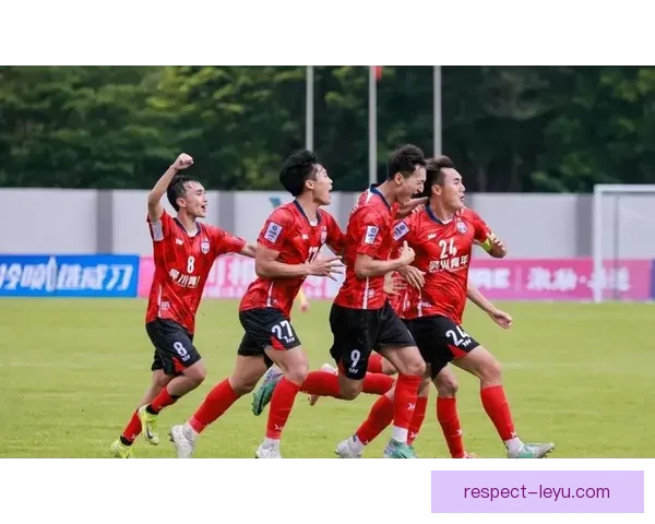 豪门争锋新星爆发联赛格局生变球迷热议焦点战役前瞻与冠军悬念升级