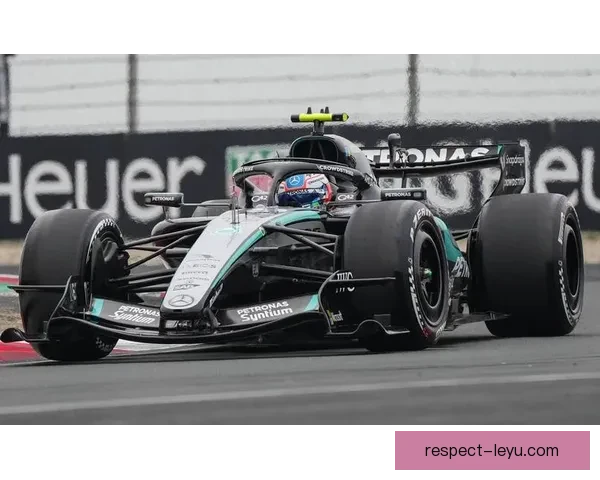 F1赛季最新动态揭晓车手排名变化与大奖赛精彩瞬间 F1赛季最新动态揭晓车手排名变化与大奖赛精彩瞬间