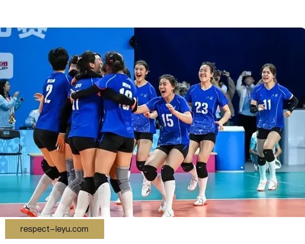 中国女排夺冠再创辉煌，年轻球员崭露头角引关注